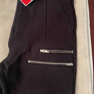 Women’s small leggings